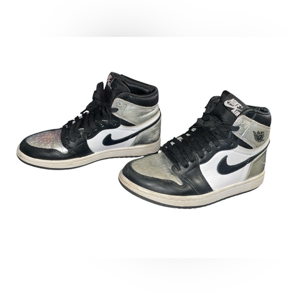 JORDAN 1 OG RETRO - Picture 2 of 5